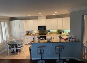 108 Thelen Ct in Martinez, CA - Building Photo - Building Photo