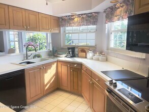 408 La Costa St in Melbourne Beach, FL - Building Photo - Building Photo