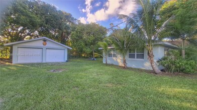 1717 20th Ave in Vero Beach, FL - Building Photo - Building Photo