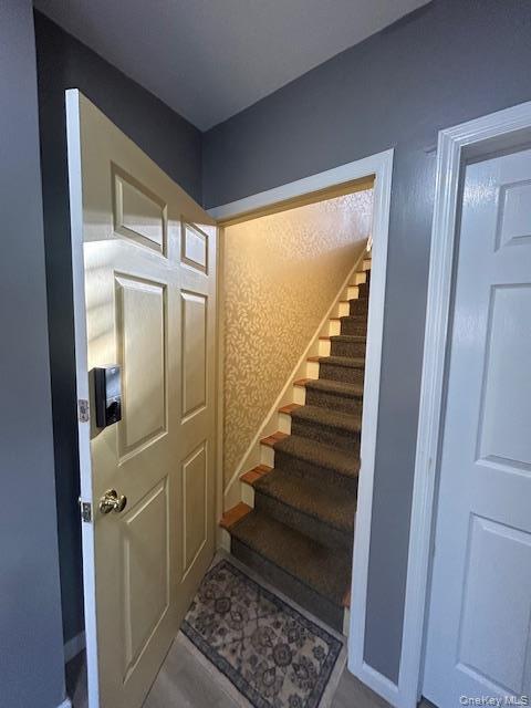 40 S Bayles Ave in Port Washington, NY - Building Photo - Building Photo