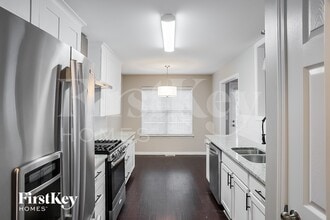 4442 Brittany Dr in Powder Springs, GA - Building Photo - Building Photo