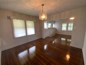 1217 Harmon St in Danville, IL - Building Photo - Building Photo