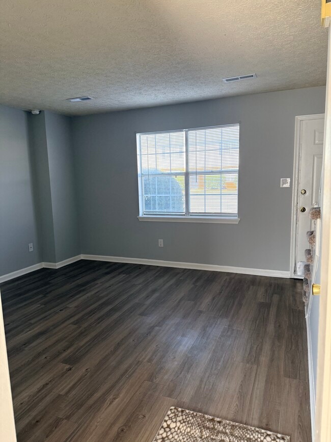 property at 24 Duiguid Dr