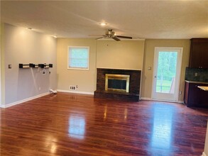 1194 Liberty Hill Rd in Marietta, GA - Building Photo - Building Photo