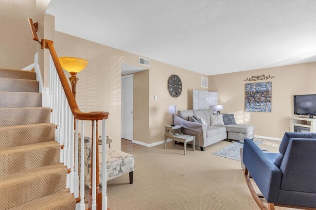 1656 Herault Pl in St. Louis, MO - Building Photo - Building Photo