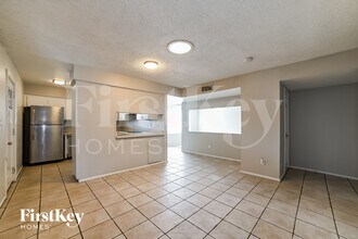 4120 W Ironwood Dr in Phoenix, AZ - Foto de edificio - Building Photo