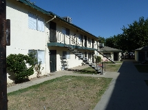 116 Beardsley Ave in Bakersfield, CA - Foto de edificio - Building Photo