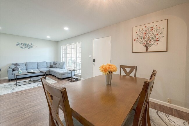 property at 2121 Fountain View Dr