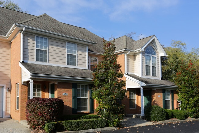 Rabbit Run Apartments in Lexington, KY - Foto de edificio - Building Photo