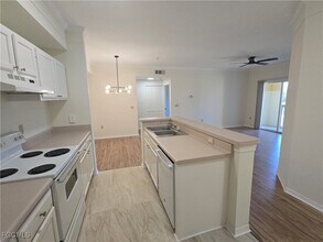 11500 Villa Grand in Ft. Myers, FL - Building Photo - Building Photo