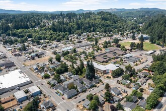 Lawton Apartments in Shelton, WA - Building Photo - Building Photo