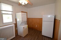 4261 Ridge Ave photo'