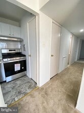 8002 Le Havre Pl in Falls Church, VA - Building Photo - Building Photo