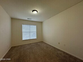 1003 Baldwin Rowe Cir in Panama City, FL - Building Photo - Building Photo