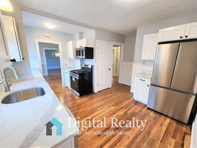 98 Irving St, Unit 1