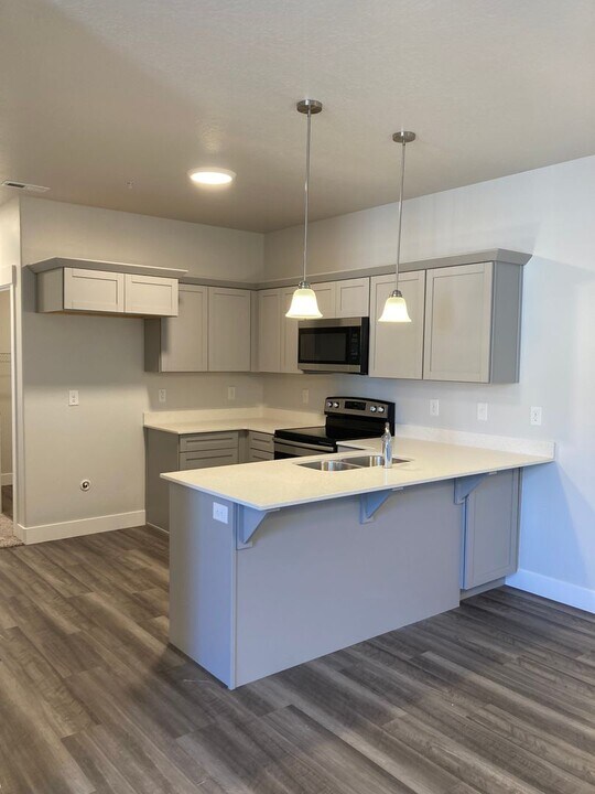 3661 W 1500 N in Lehi, UT - Building Photo
