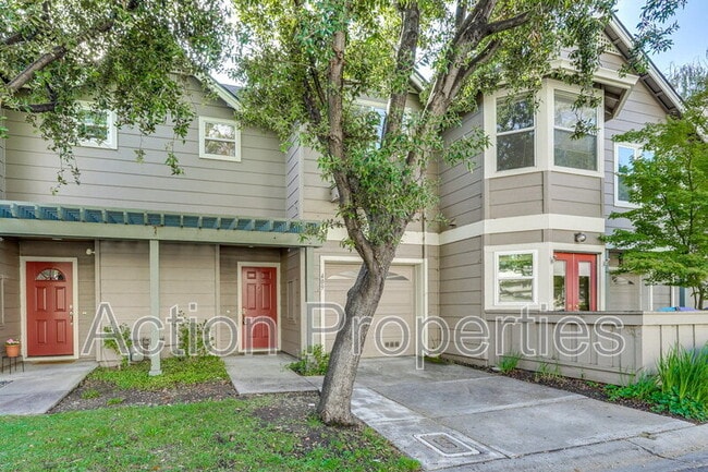 property at 409 Hillwood Ct