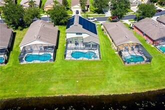 250 Sandy Ridge Dr in Davenport, FL - Building Photo - Building Photo