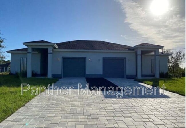 property at 1112 Albert Ave