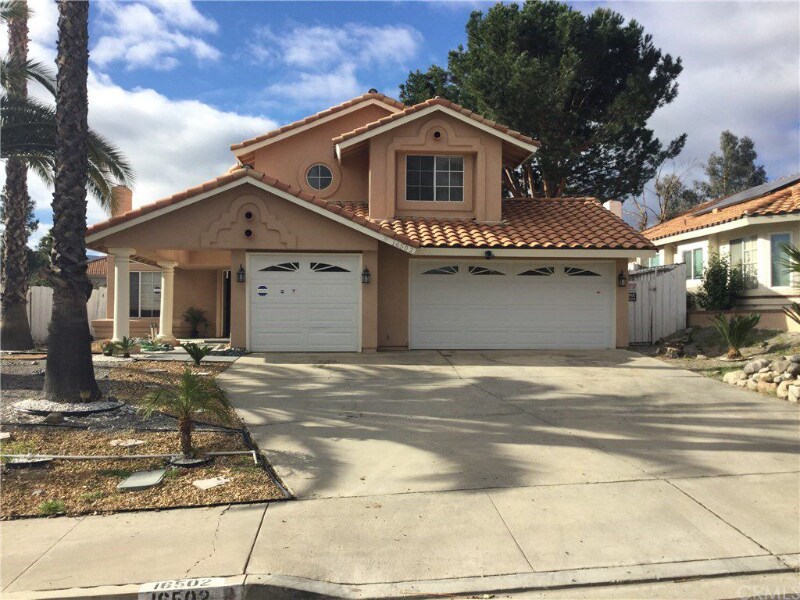 16510 Mango Way in Lake Elsinore, CA - Building Photo