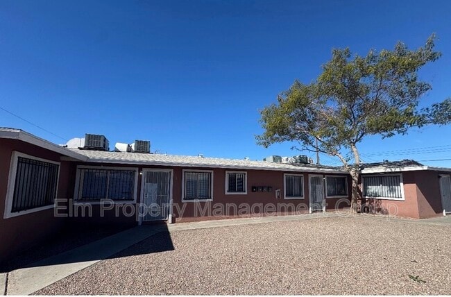 property at 2605 E Cedar Ave