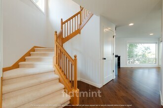 4444 29th Ave W in Seattle, WA - Building Photo - Building Photo