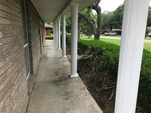 212 Barry Ln in Lancaster, TX - Building Photo - Building Photo