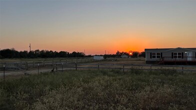 2887 FM 1093 in Wallis, TX - Building Photo - Building Photo