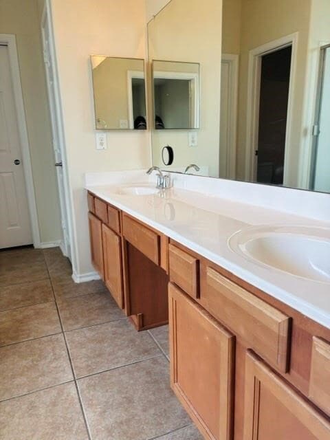 property at 6834 Pheasant Oak Dr