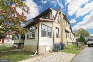 502 11th Ave in Prospect Park, PA - Building Photo