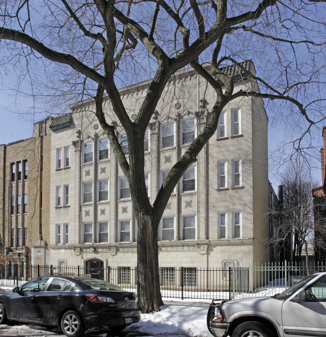 Hopkins House in Chicago, IL - Building Photo - Building Photo