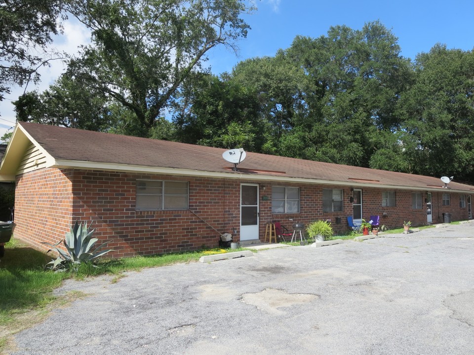 400 E Magnolia St in Valdosta, GA - Building Photo