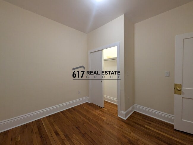 29 Delano Park in Boston, MA - Building Photo - Building Photo