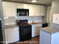 1579 Summit St photo'