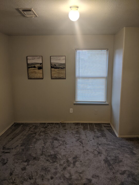 4410 Buck St, Unit B in Houston, TX - Building Photo