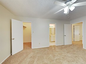 3724 Cibolo Dr in Fort Worth, TX - Foto de edificio - Building Photo