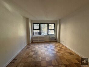 EAST 36 STREET in New York, NY - Building Photo - Building Photo