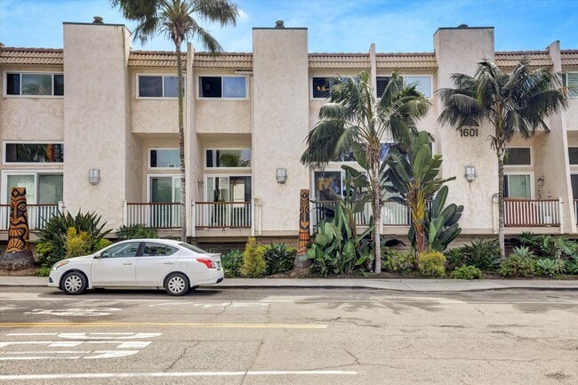 1601 S Pacific St in Oceanside, CA - Building Photo - Building Photo