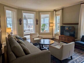 647 Lincoln Ave in St. Paul, MN - Building Photo - Building Photo