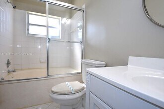 17150 NW 11th St in Pembroke Pines, FL - Building Photo - Building Photo