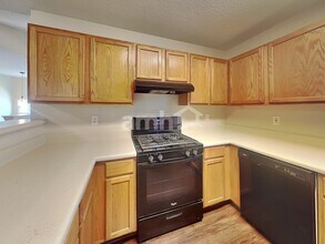 4009 Snowshoe Ct NW in Acworth, GA - Foto de edificio - Building Photo