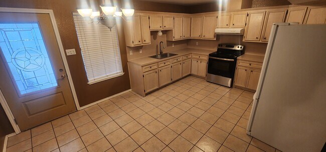 807 Sabinas St in Hidalgo, TX - Building Photo - Building Photo