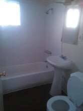 204th St in Torrance, CA - Foto de edificio - Interior Photo