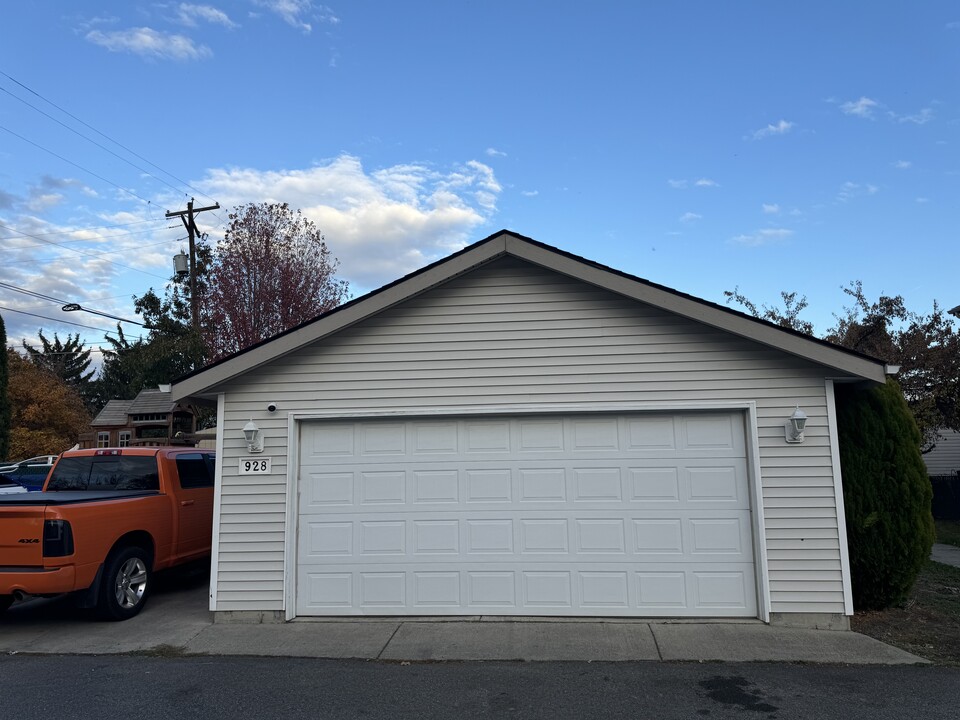 928 N Denise Ln in Post Falls, ID - Building Photo