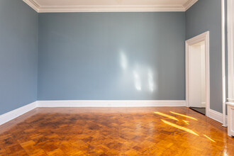 1023 St Paul St in Baltimore, MD - Building Photo - Interior Photo