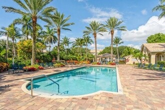 272 Village Blvd in Tequesta, FL - Building Photo - Building Photo