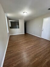 1458 Kenwood Ave in Camden, NJ - Building Photo - Building Photo