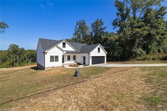 7950 US-29 in Reidsville, NC - Building Photo - Building Photo