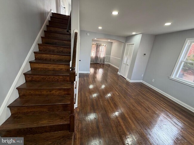 property at 7545 Ives Ln