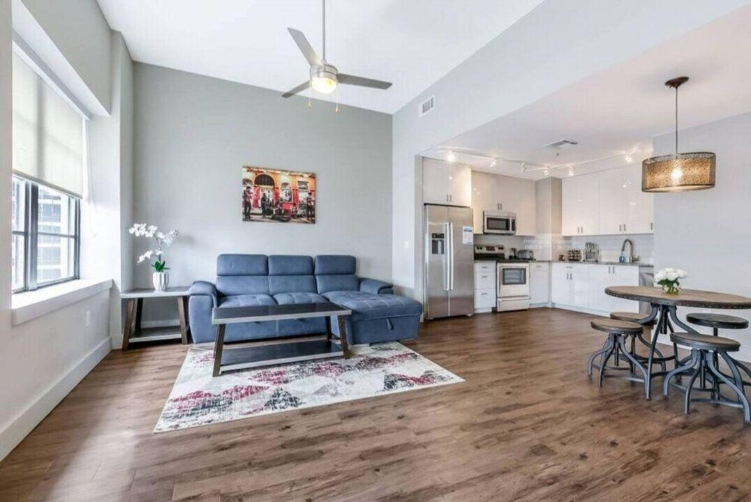 144 Elk Pl in New Orleans, LA - Building Photo